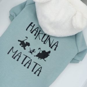 Polera de franela con estampado en vinil textil